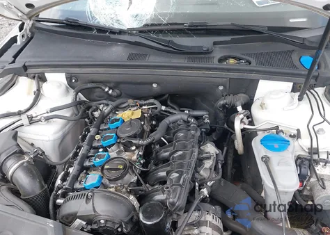 2014 Audi A4 2.0T Premium z USA, uszkodzony, nr VIN WAUAFAFL6EN034591